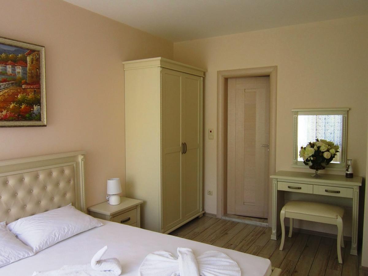 Aparthotel Artur Sveti Vlas Dış mekan fotoğraf