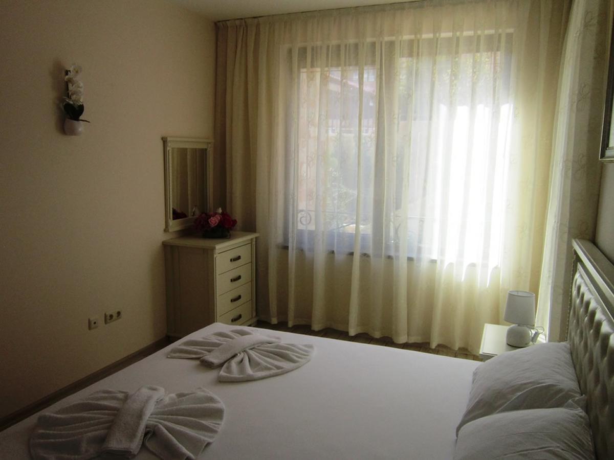 Aparthotel Artur Sveti Vlas Dış mekan fotoğraf