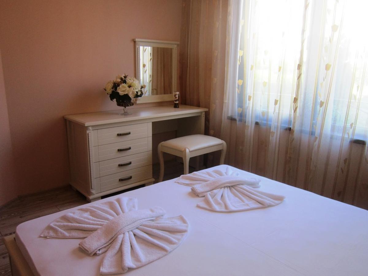 Aparthotel Artur Sveti Vlas Dış mekan fotoğraf