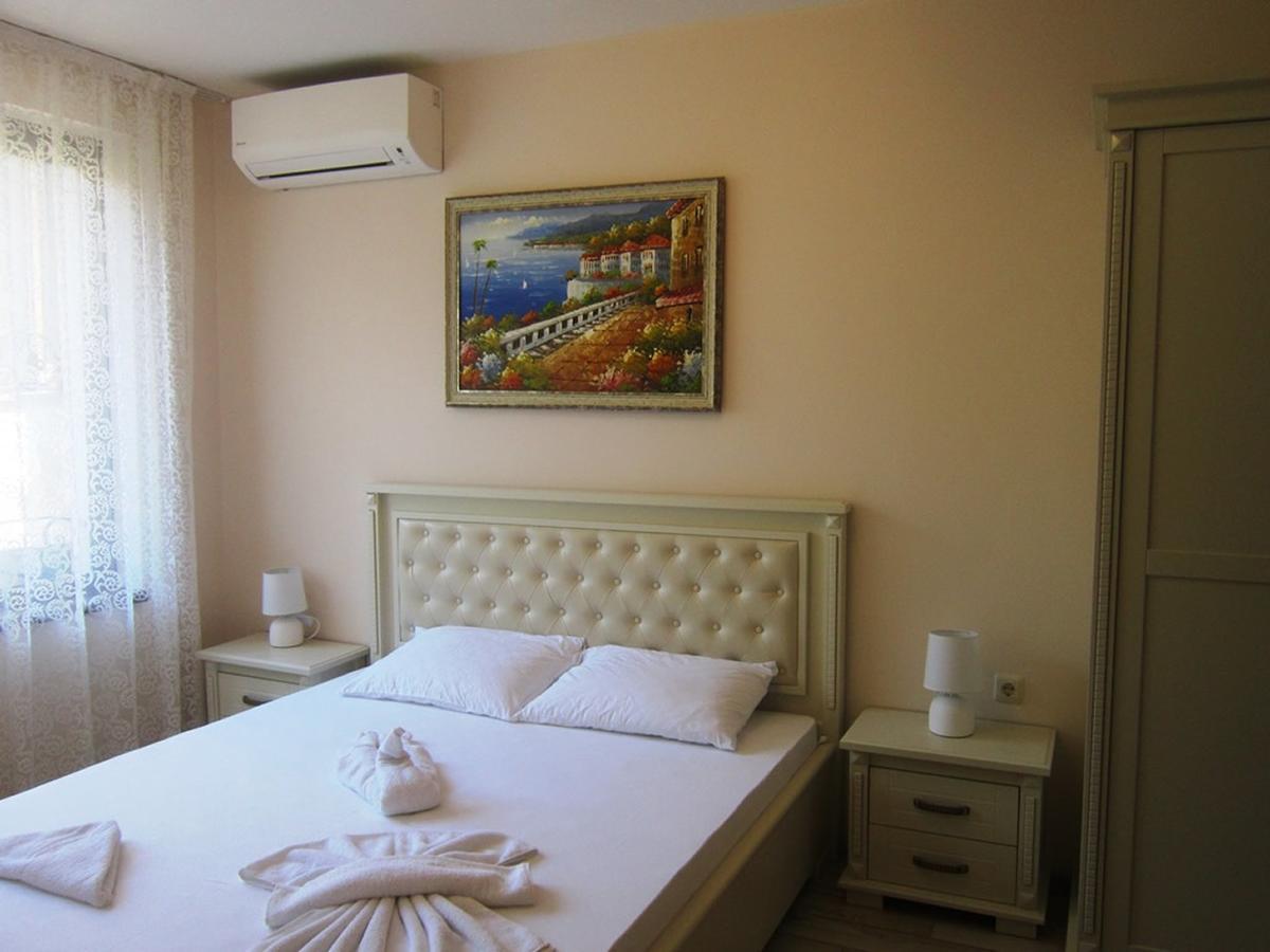 Aparthotel Artur Sveti Vlas Dış mekan fotoğraf