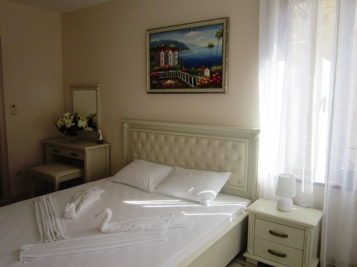 Aparthotel Artur Sveti Vlas Dış mekan fotoğraf