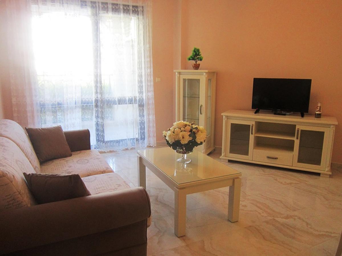 Aparthotel Artur Sveti Vlas Dış mekan fotoğraf