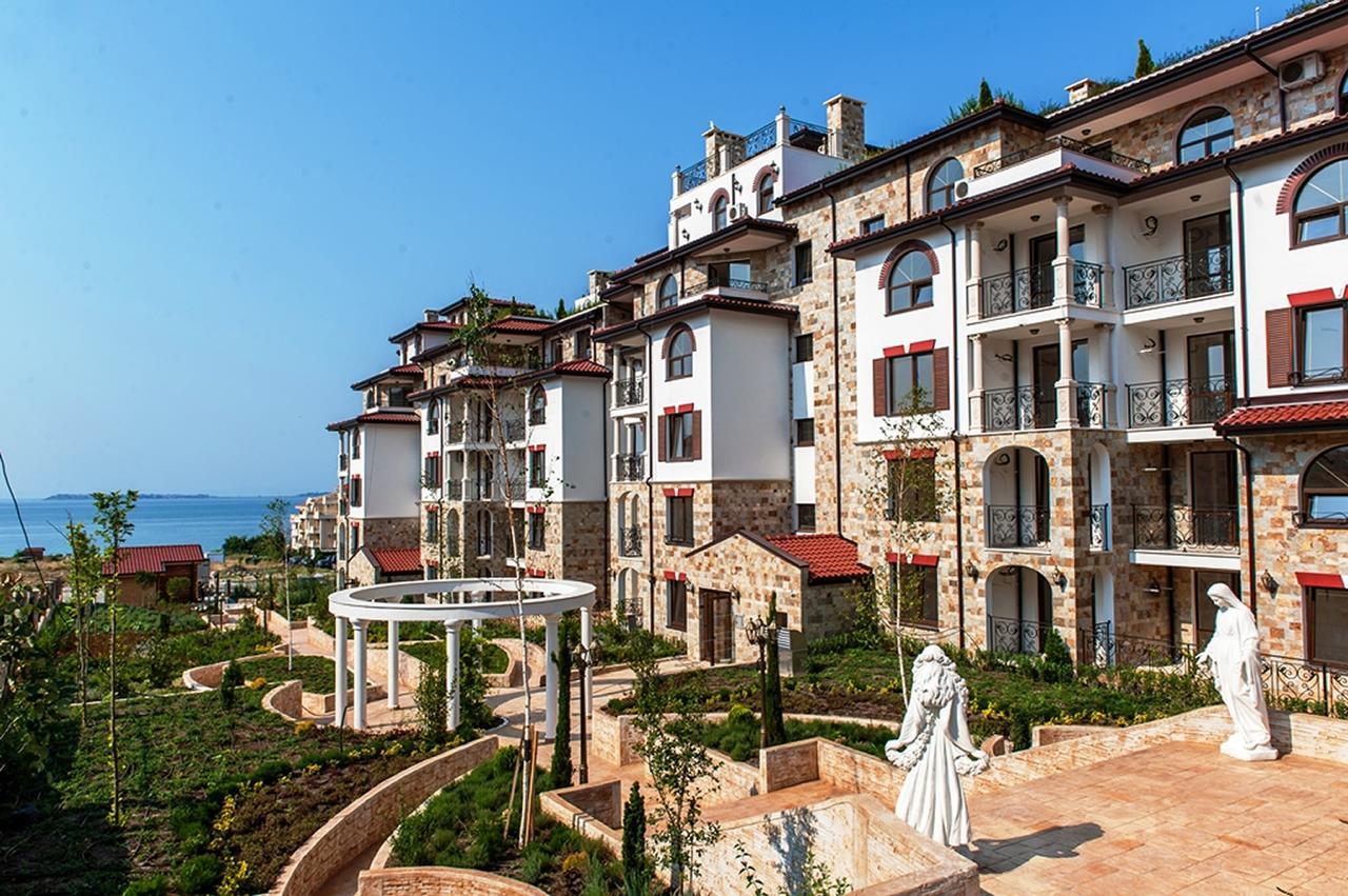 Aparthotel Artur Sveti Vlas Dış mekan fotoğraf